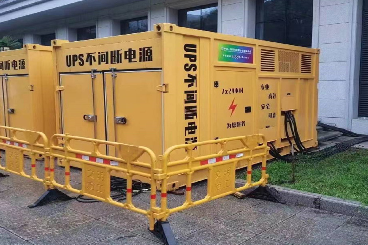 顺庆发电机租赁施工现场